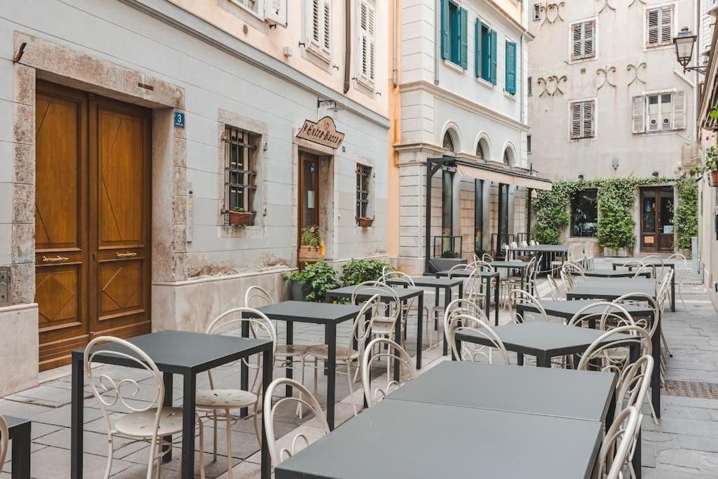 Piazza Unita Central Apartment Trieste Eksteriør billede